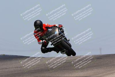 media/May-22-2023-Fastrack Riders (Mon) [[ae7626d9d8]]/Level 2/1230pm (Outside Grapevine)/